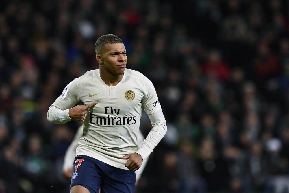 电讯报：萨拉赫国家队捧杯机会已经不多，本届非洲杯仍有夺冠压力